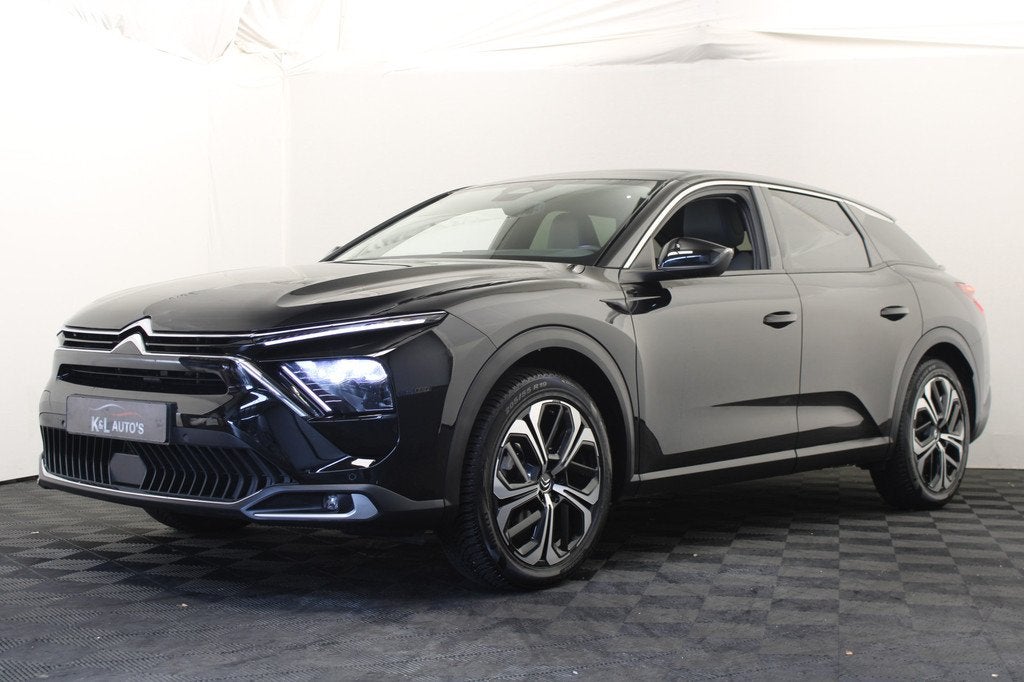 Citroën C5 X 1.2 PureTech Plus (bj 2024, automaat), Auto's, 745 kg, Gebruikt, 1199 cc, Zwart