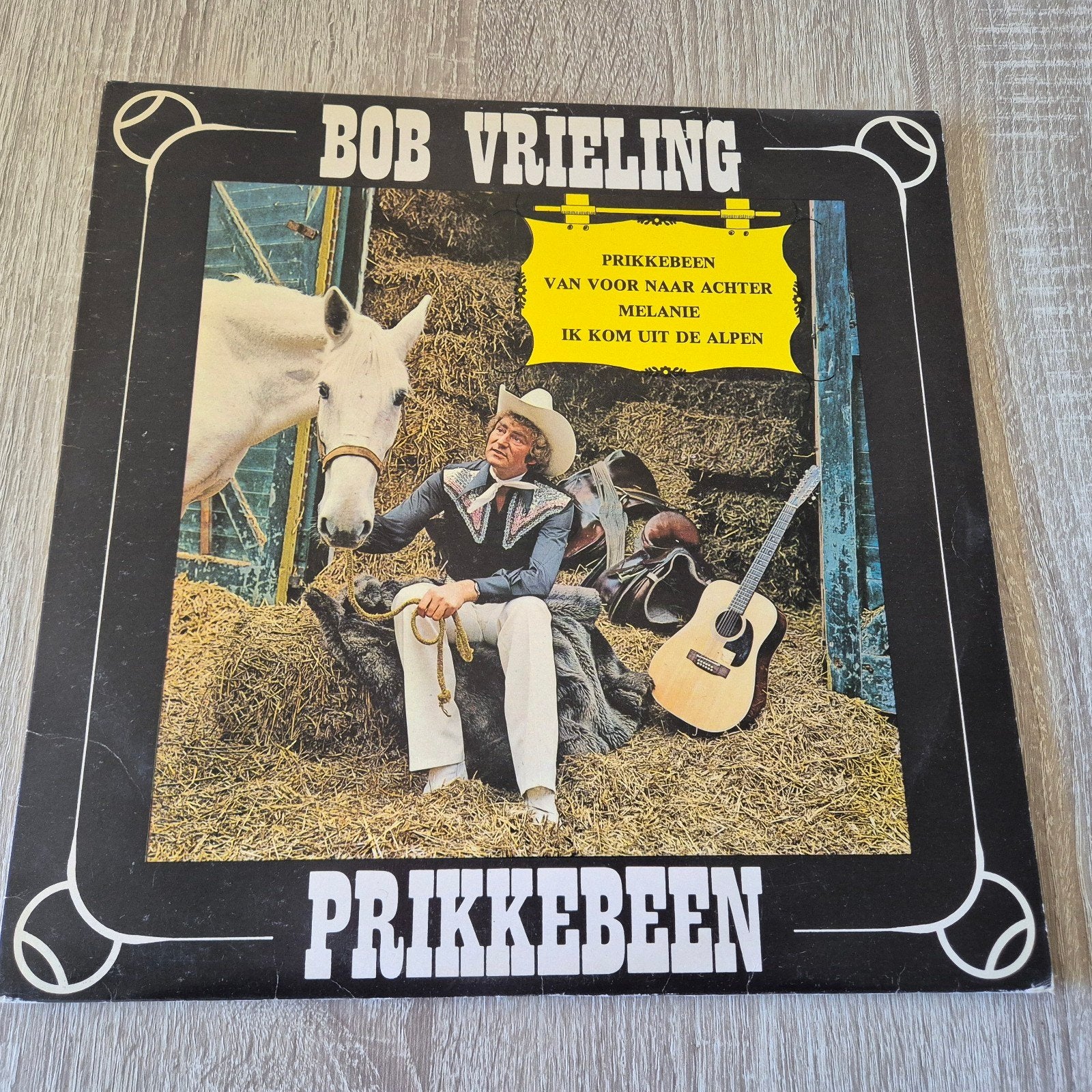 Bob Vrieling - Prikkebeen LP met handtekening, LP, Gebruikt, Ophalen of Verzenden, Levenslied of Smartlap
