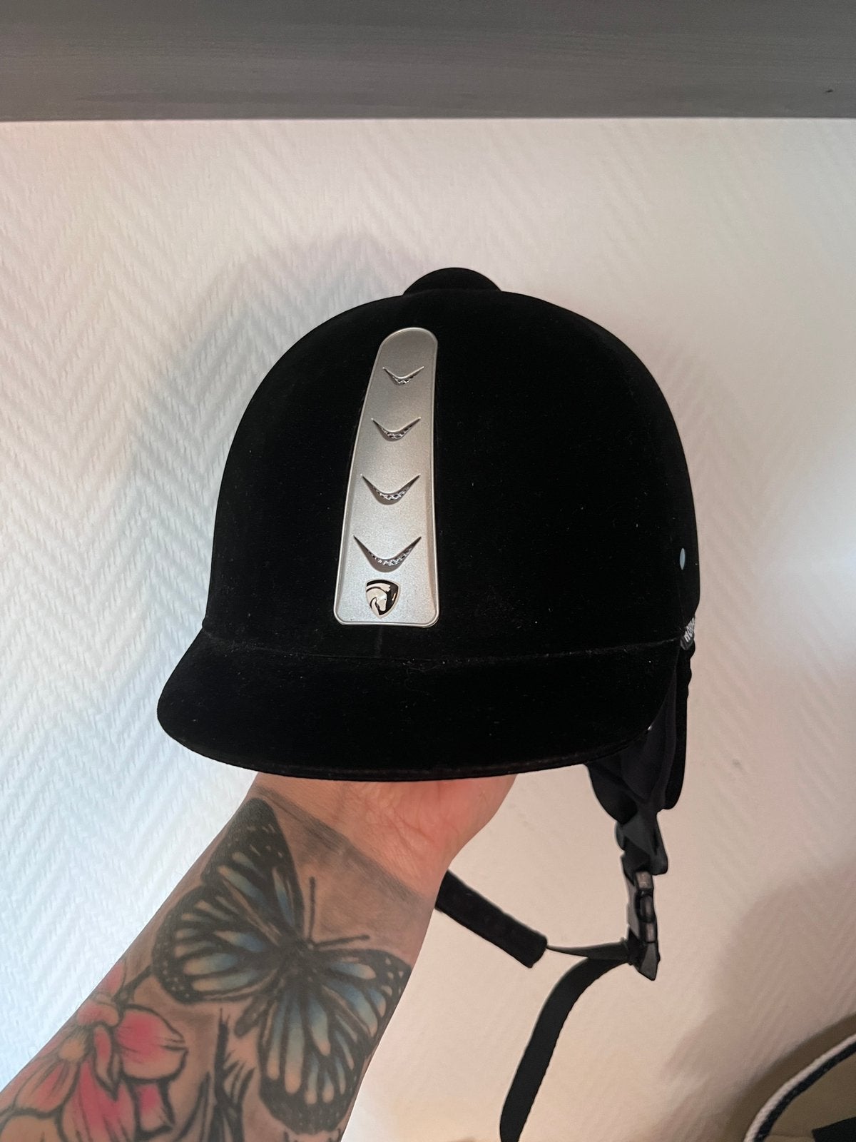 Keurige Cap Horka Mt 52 Zwart Velours Helm Suede Kep, Horka, Kinderen, Ophalen of Verzenden, Zo goed als nieuw