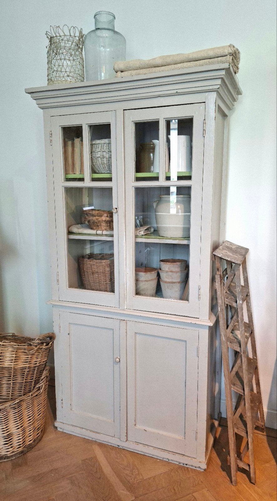 Oude keukenkast, oude servieskast, oude kast, Huis en Inrichting, Kasten | Buffetkasten, Ophalen, Gebruikt, 25 tot 50 cm, 200 cm of meer