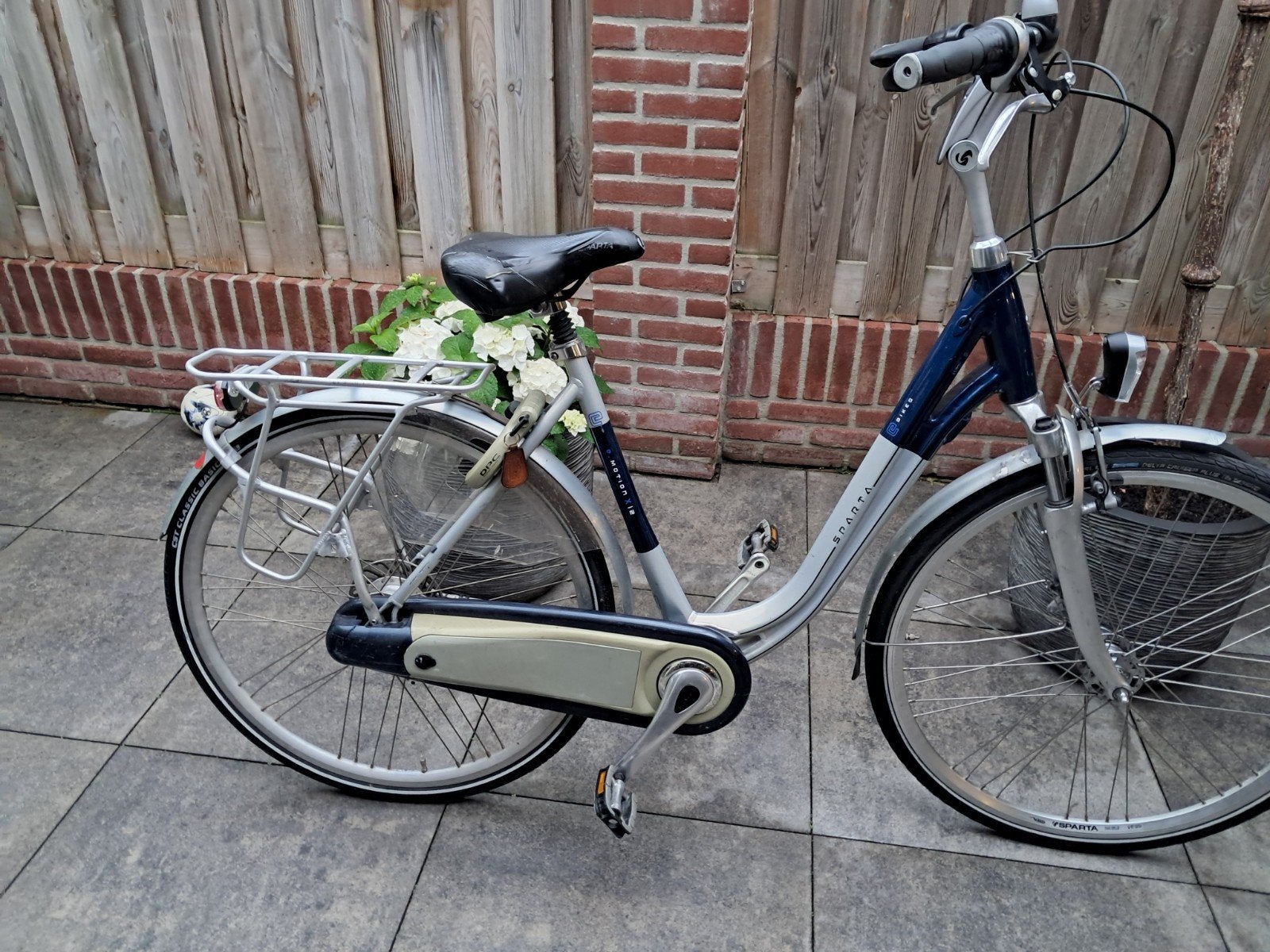 dames fiets, Fietsen en Brommers, Fietsen | Dames | Damesfietsen, Versnellingen, Zo goed als nieuw, 50 tot 53 cm, Ophalen