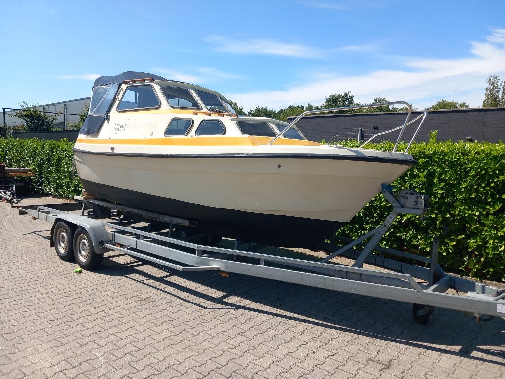 MOOIE SPITSGATTER 6.30 2 CIL VOLVO PENTA INRUIL MOGELIJK, Ophalen, Gebruikt, Binnenboordmotor, Diesel
