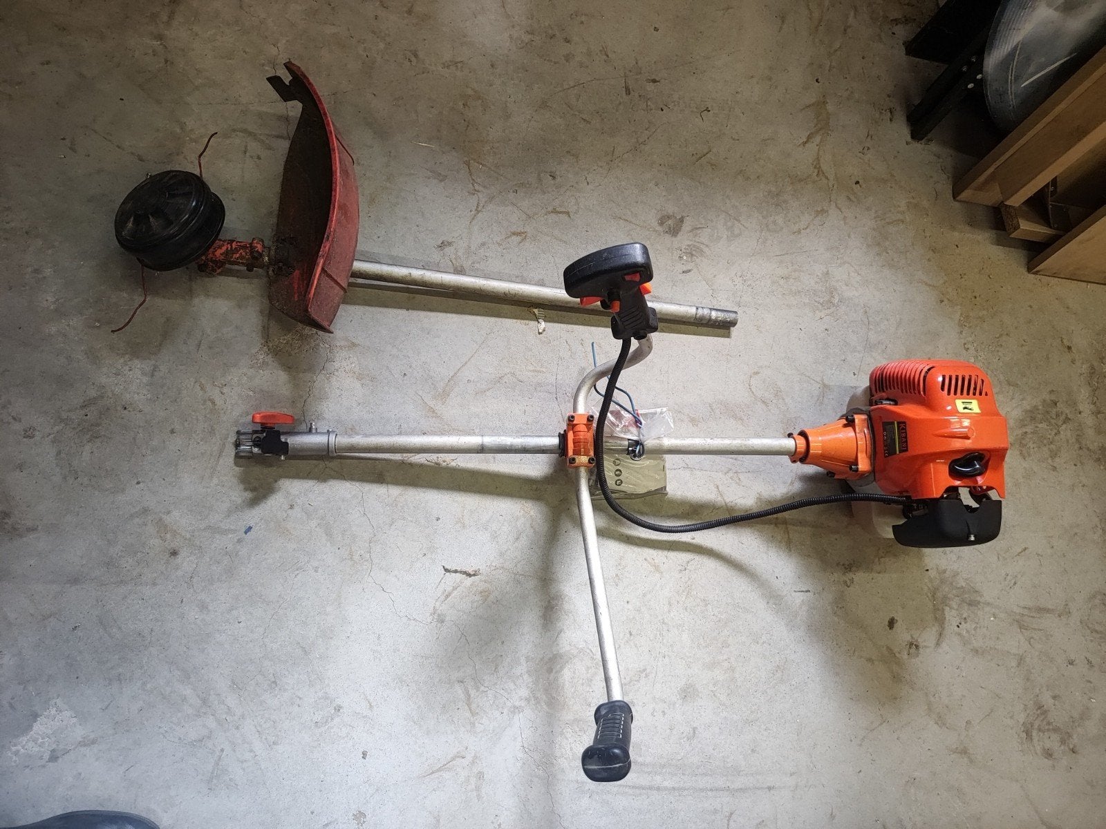 Bosmaaier Kibani TMBC520, Ophalen, Nieuw, Benzine