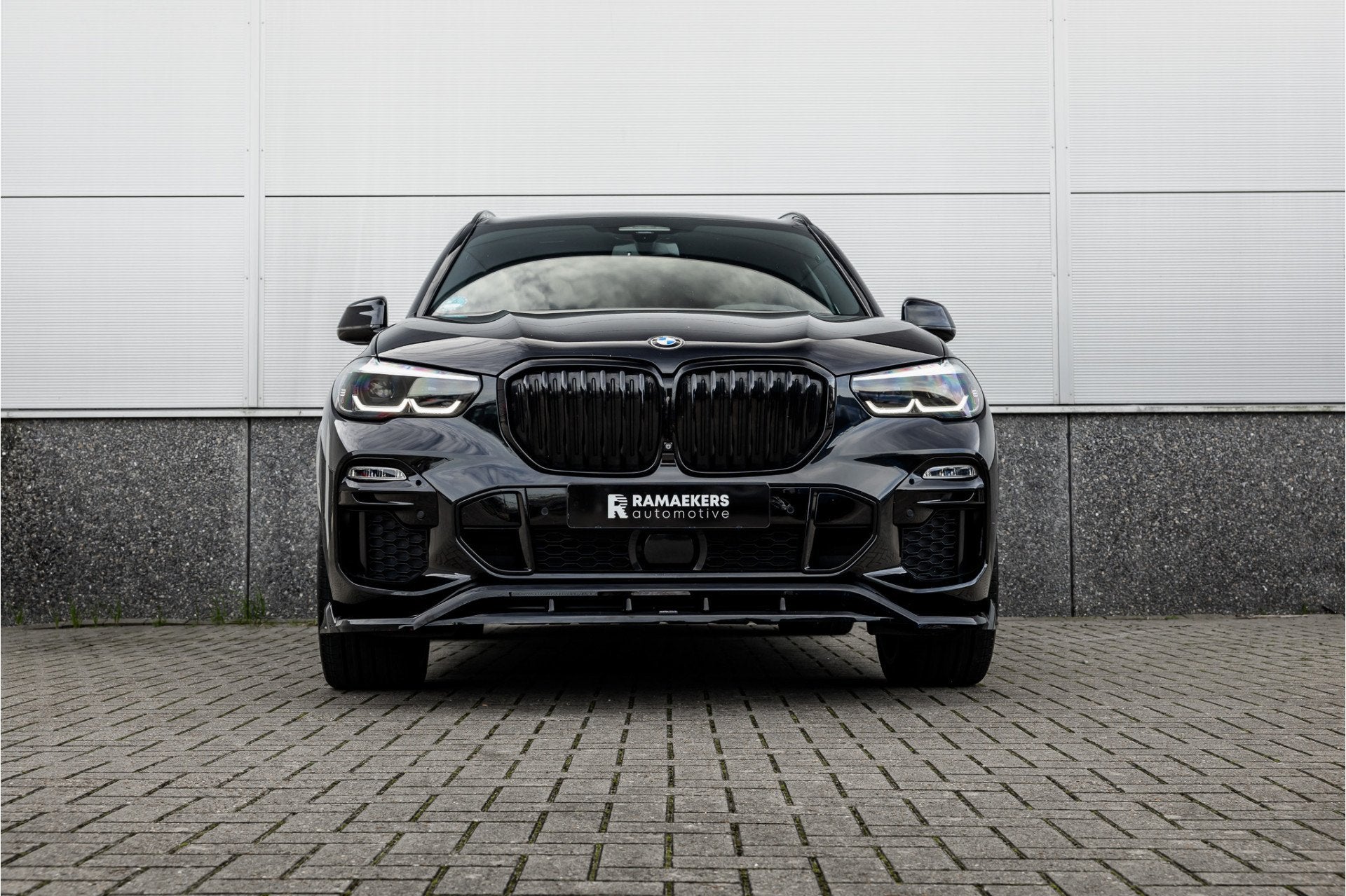 BMW X5 xDrive45e High Executive M-Sport / 22 inch / Co-Pilot, Auto's, Gebruikt, 394 pk, Met garantie (alle), Zwart