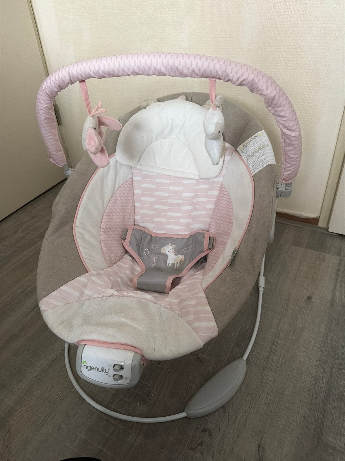 Ingenuity wipstoel/schommelstoel voor baby's, Ophalen, Gebruikt