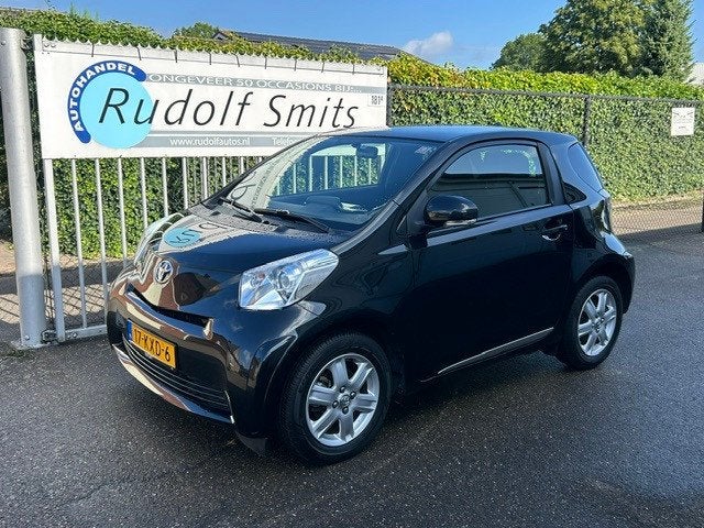 Toyota IQ 1.0 VVTi Black Edition, Gebruikt, 4 stoelen, Origineel Nederlands, Bedrijf