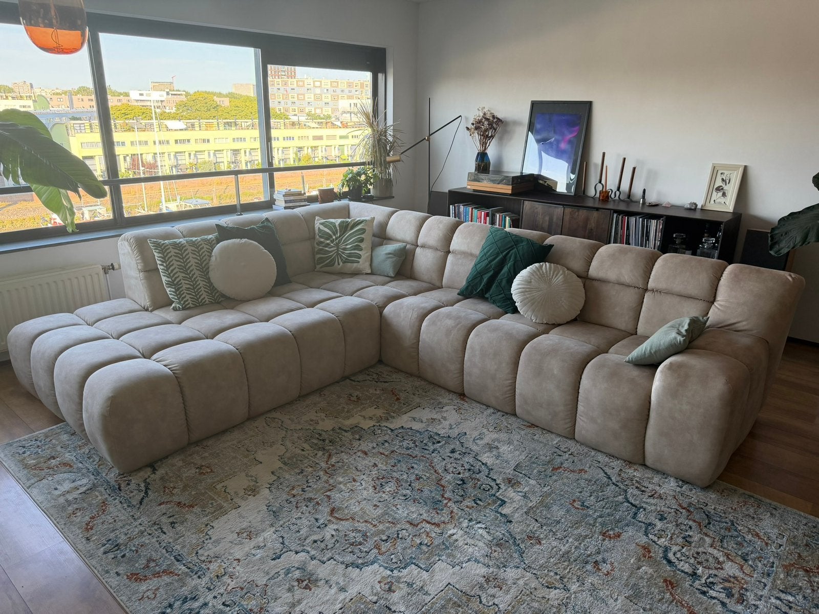 Luxe Comfortabele Grote Hoekbank - Sand Beige - 8 zits, Huis en Inrichting, Ophalen, Zo goed als nieuw, Stof