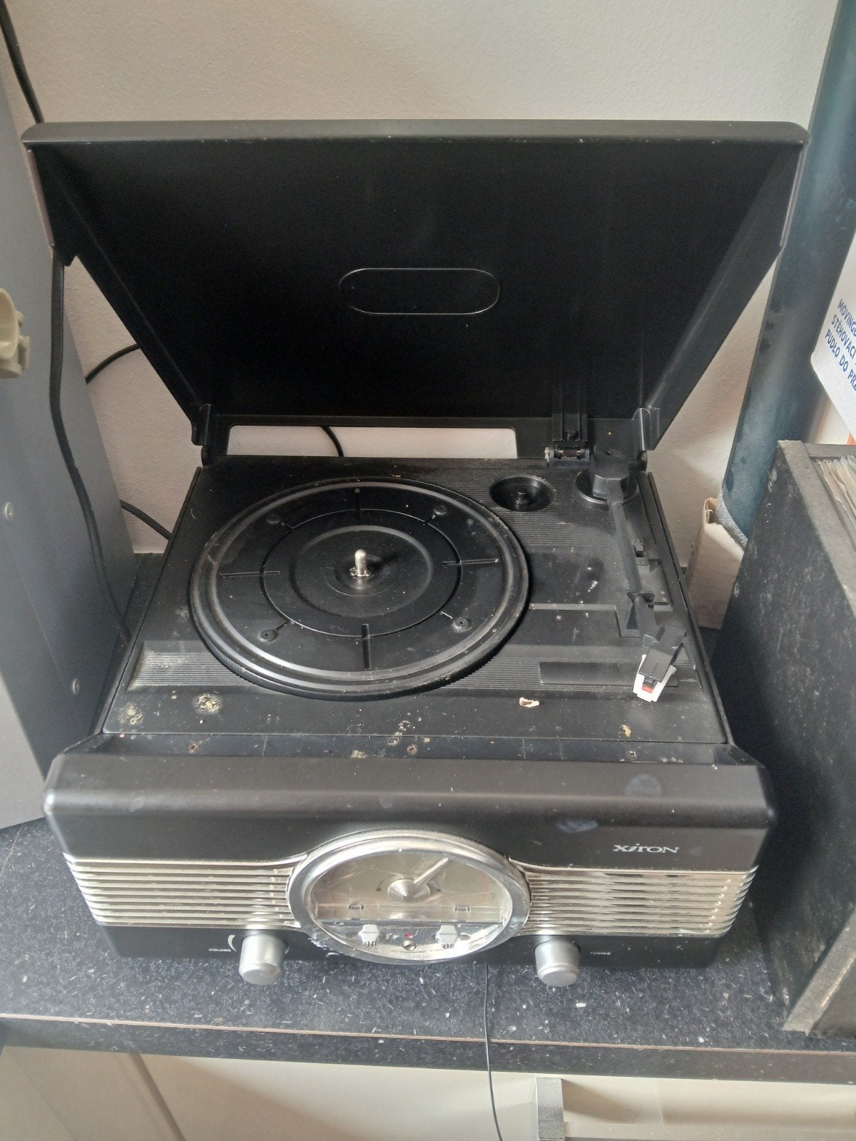 X-TRON retro Platenspeler met Radio T.E.A.B.Vintage Look, Ophalen of Verzenden, Niet werkend, Platenspeler, Overige merken