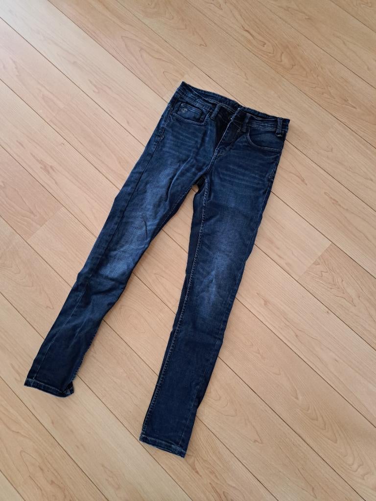 Spijkerbroek mt 27-32, Blauw, W32 (confectie 46) of kleiner, Zo goed als nieuw, Ophalen