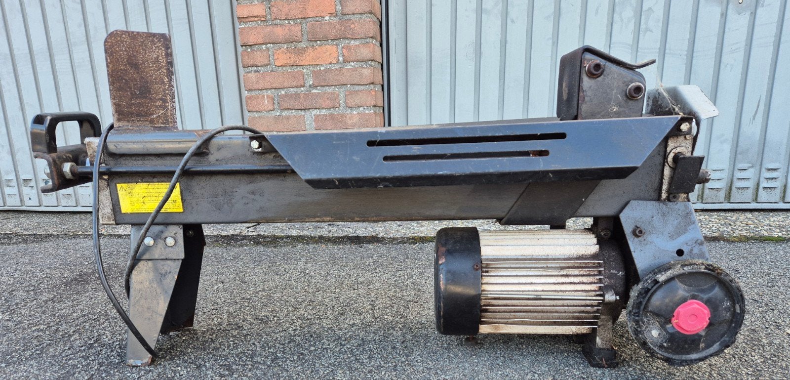 Elektrische houtklover - Gebruikt maar functioneel, Ophalen, Gebruikt, Onbekend, Liggend