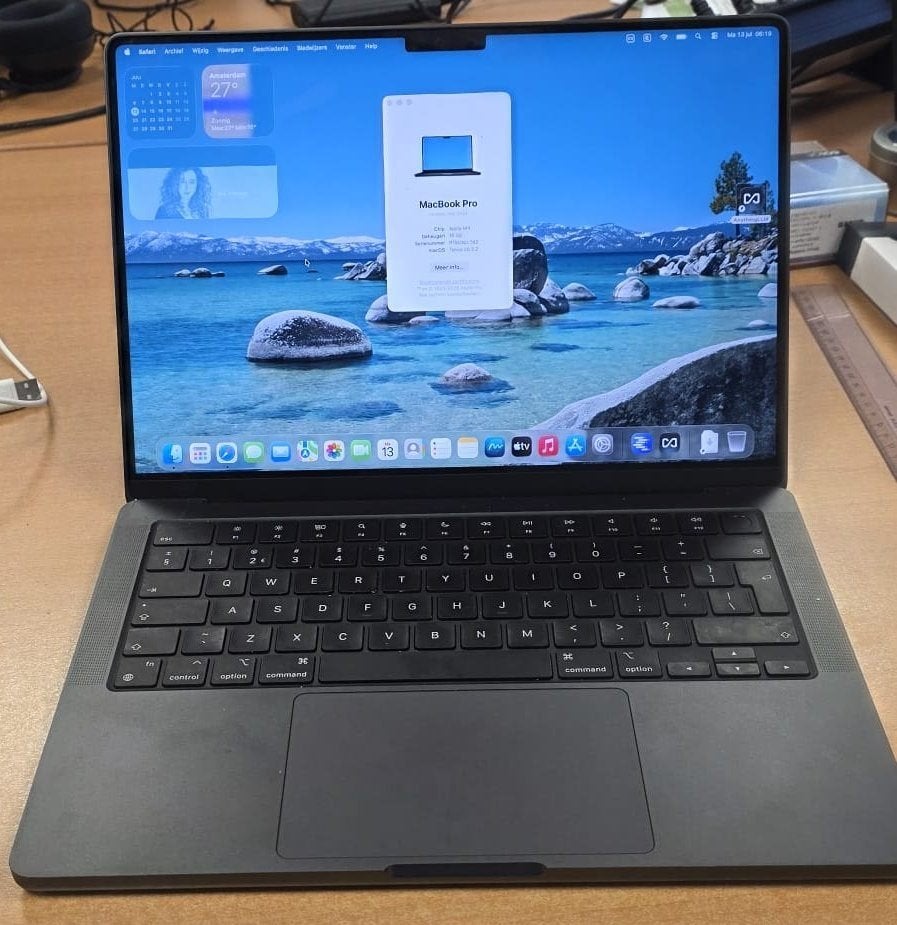 Apple MacBook Pro 14 inch – M4 processor – 16GB RAM – 512GB, MacBook Pro, Qwerty, 13 inch, 512 GB