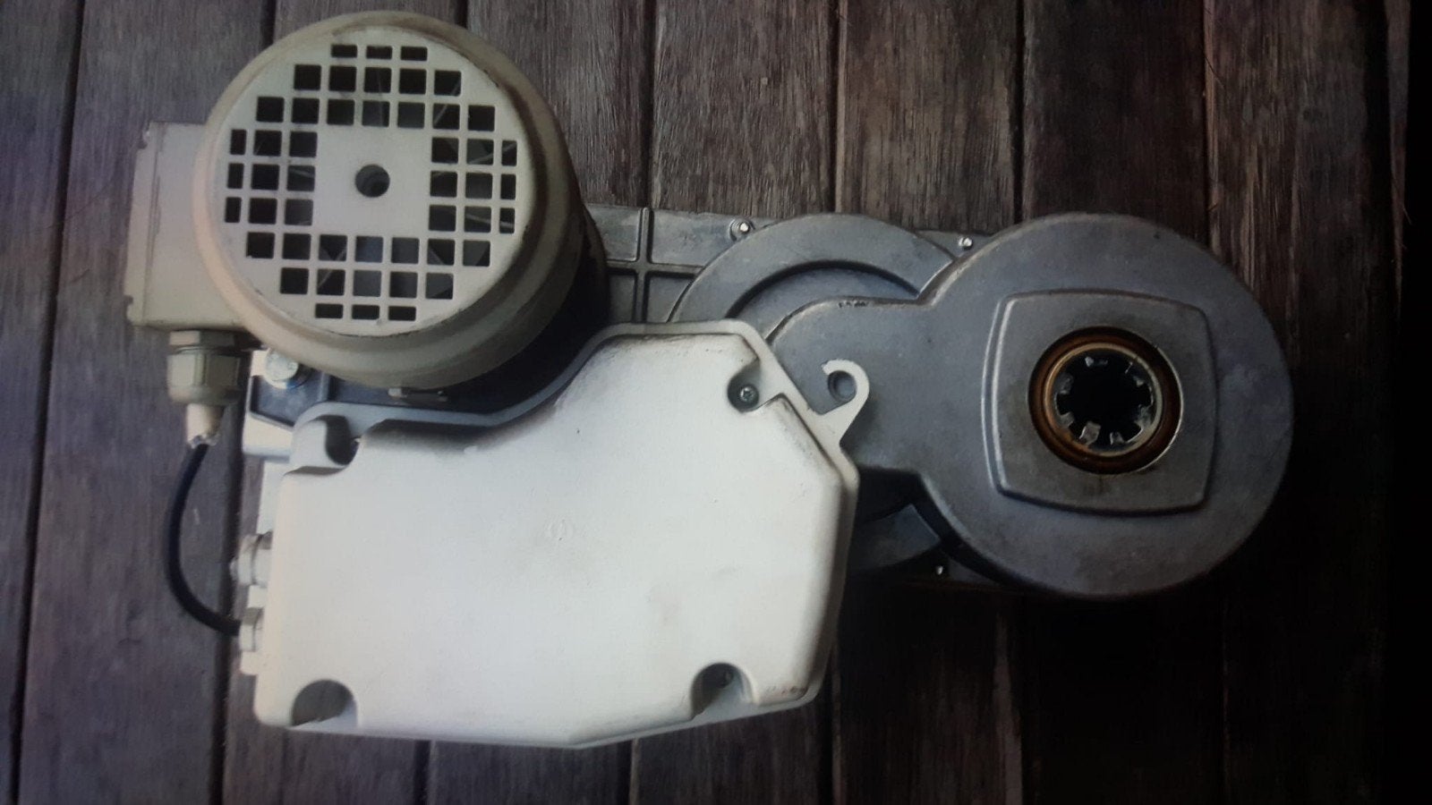 CDM 6 Sectionaaldeur motor met Alsta bedieningskast, Doe-het-zelf en Verbouw, Ophalen, Gebruikt
