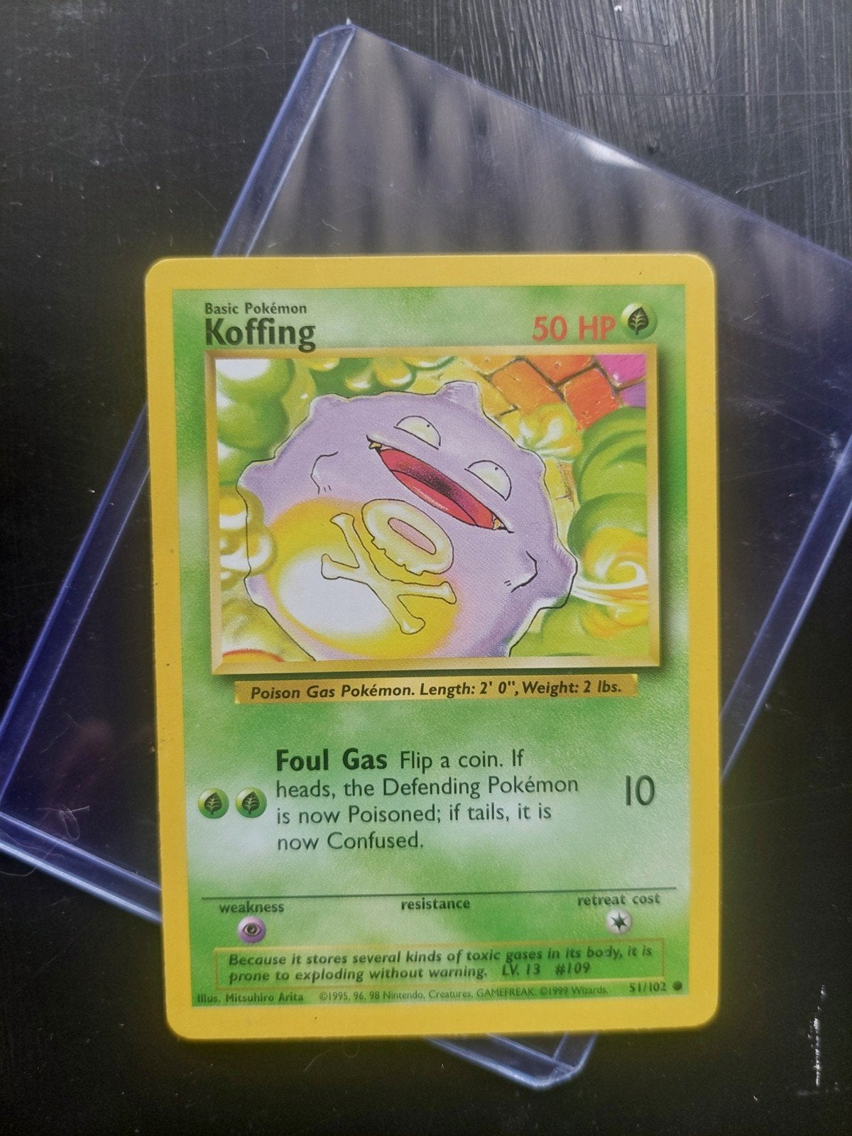 Pokémon Kaart Koffing 50 HP - Basis Pokémon, Ophalen of Verzenden, Gebruikt, Losse kaart