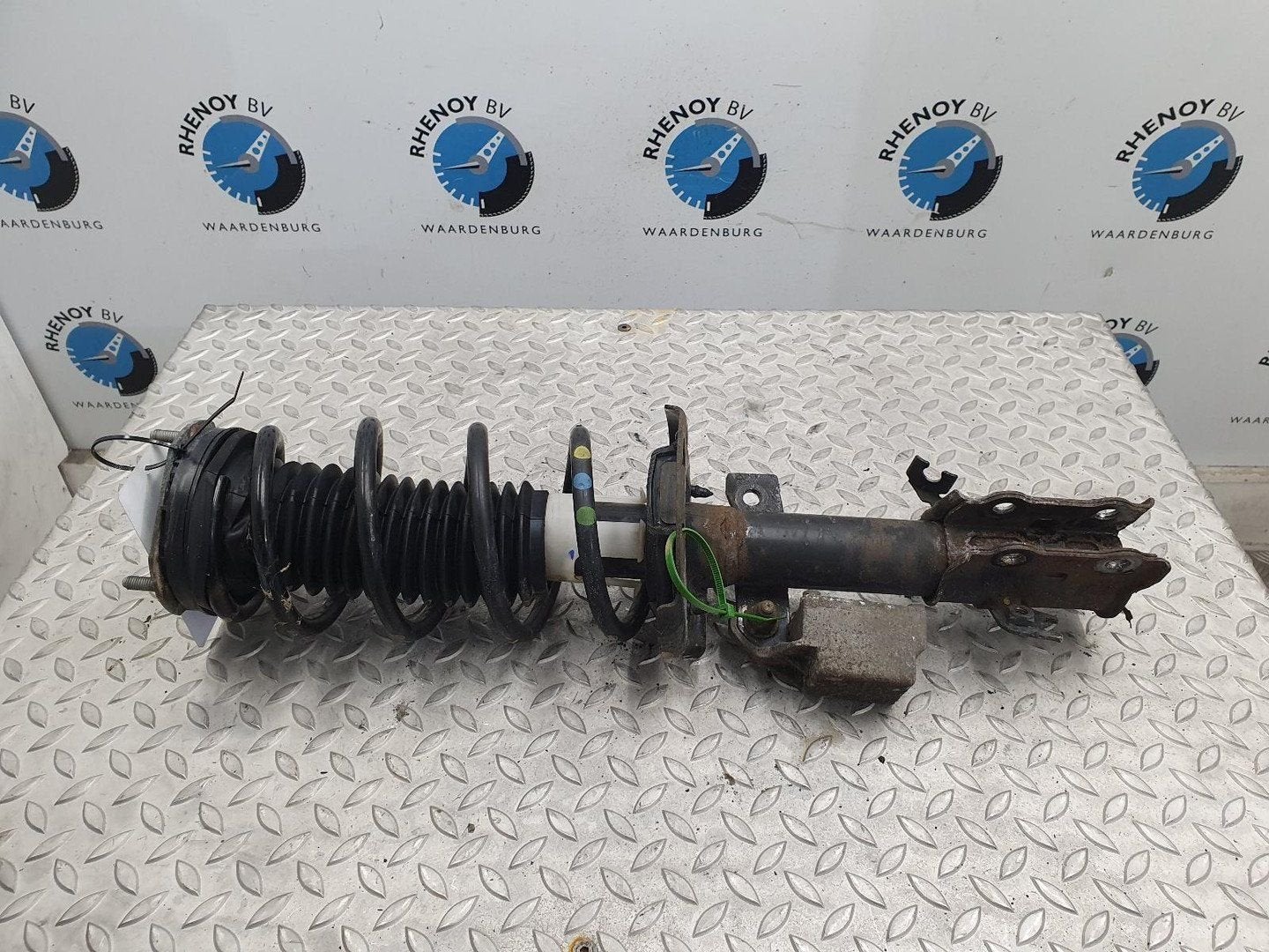 FORD FIESTA 1.0 EcoB. Sport  VEERPOOT / SCHOKBREKER LV 2014, Ophalen of Verzenden, Gebruikt, Stiba lid