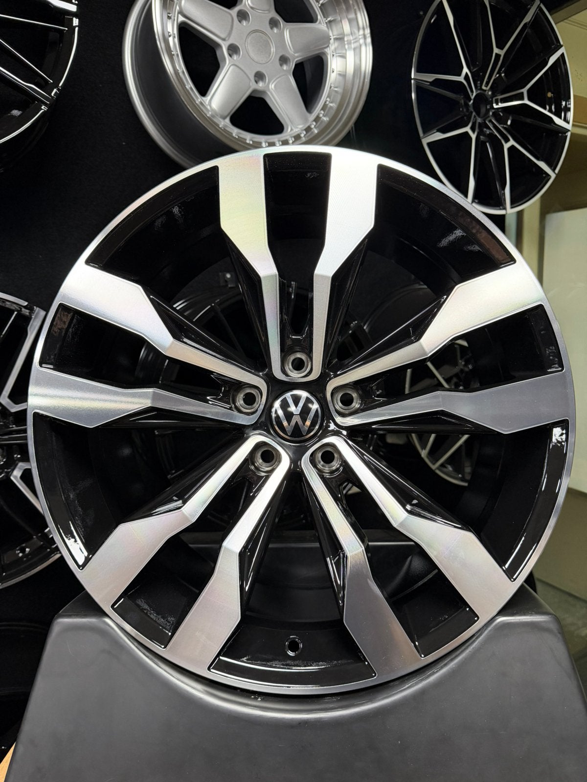 19 inch velgen voor Volkswagen Suzuka look 5x112 T-roc Tigua, 19 inch, Velg(en), Nieuw, Ophalen of Verzenden