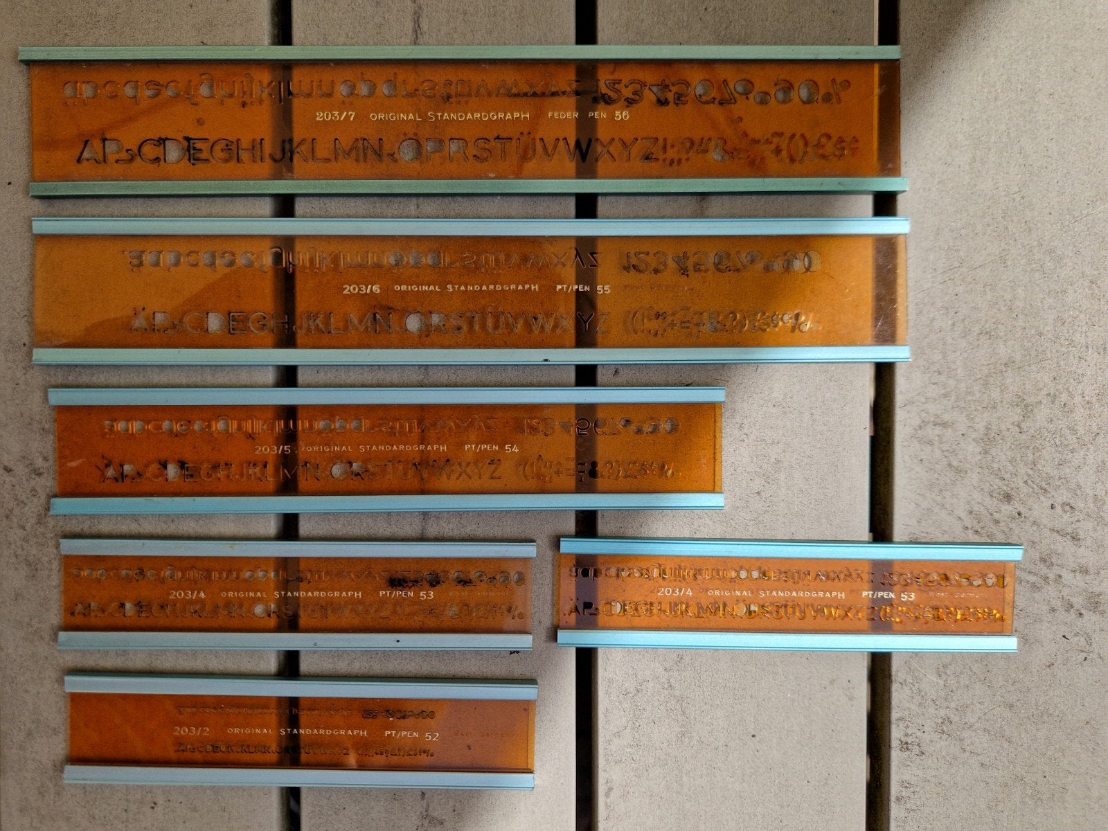 Verzameling lettersjablonen, Ophalen of Verzenden
