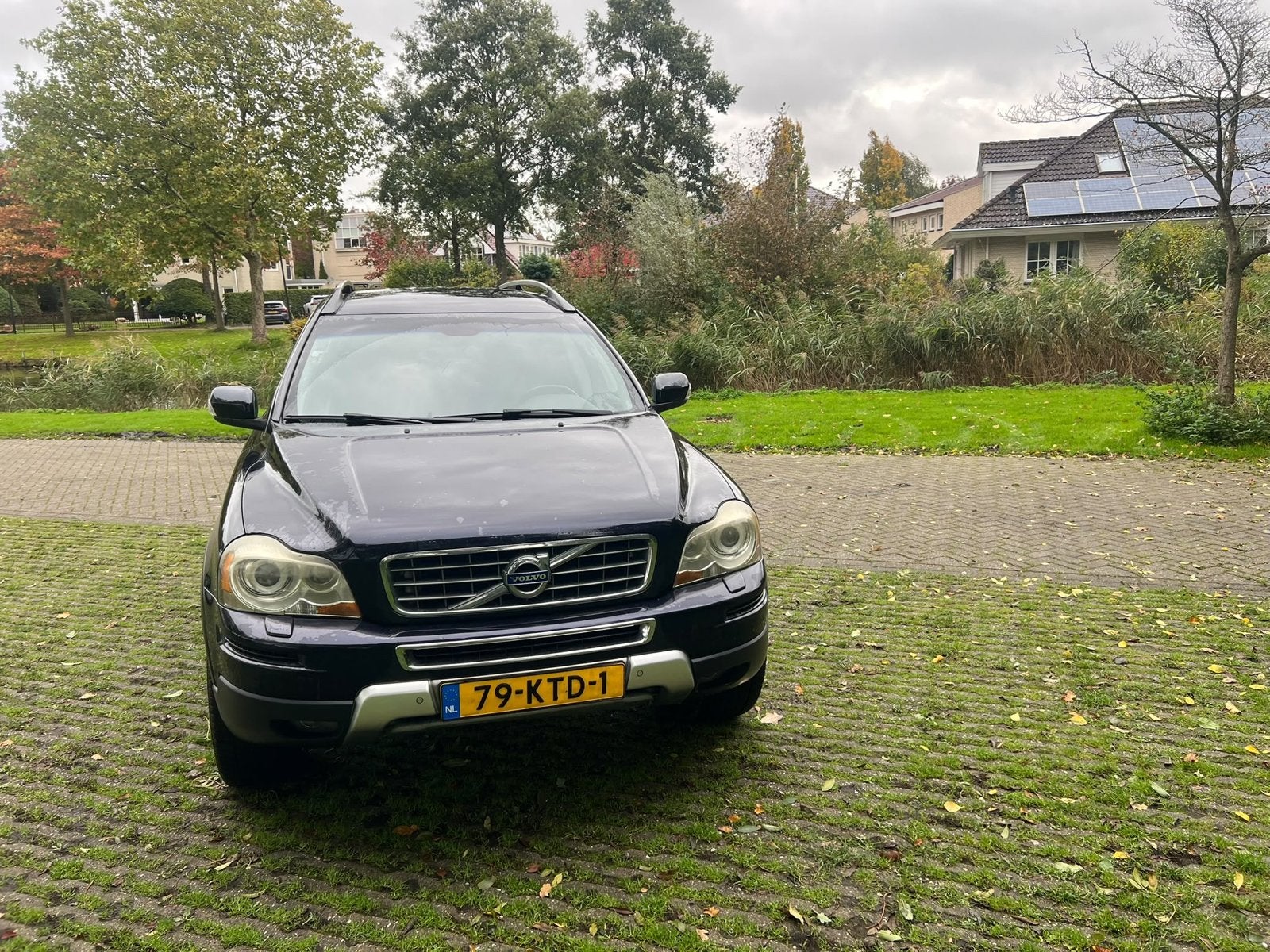 Nette Volvo XC90 2.5 T Geartronic 2010 Blauw 7 persoons, Auto's, Blauw, 7 stoelen, 2521 cc, Origineel Nederlands