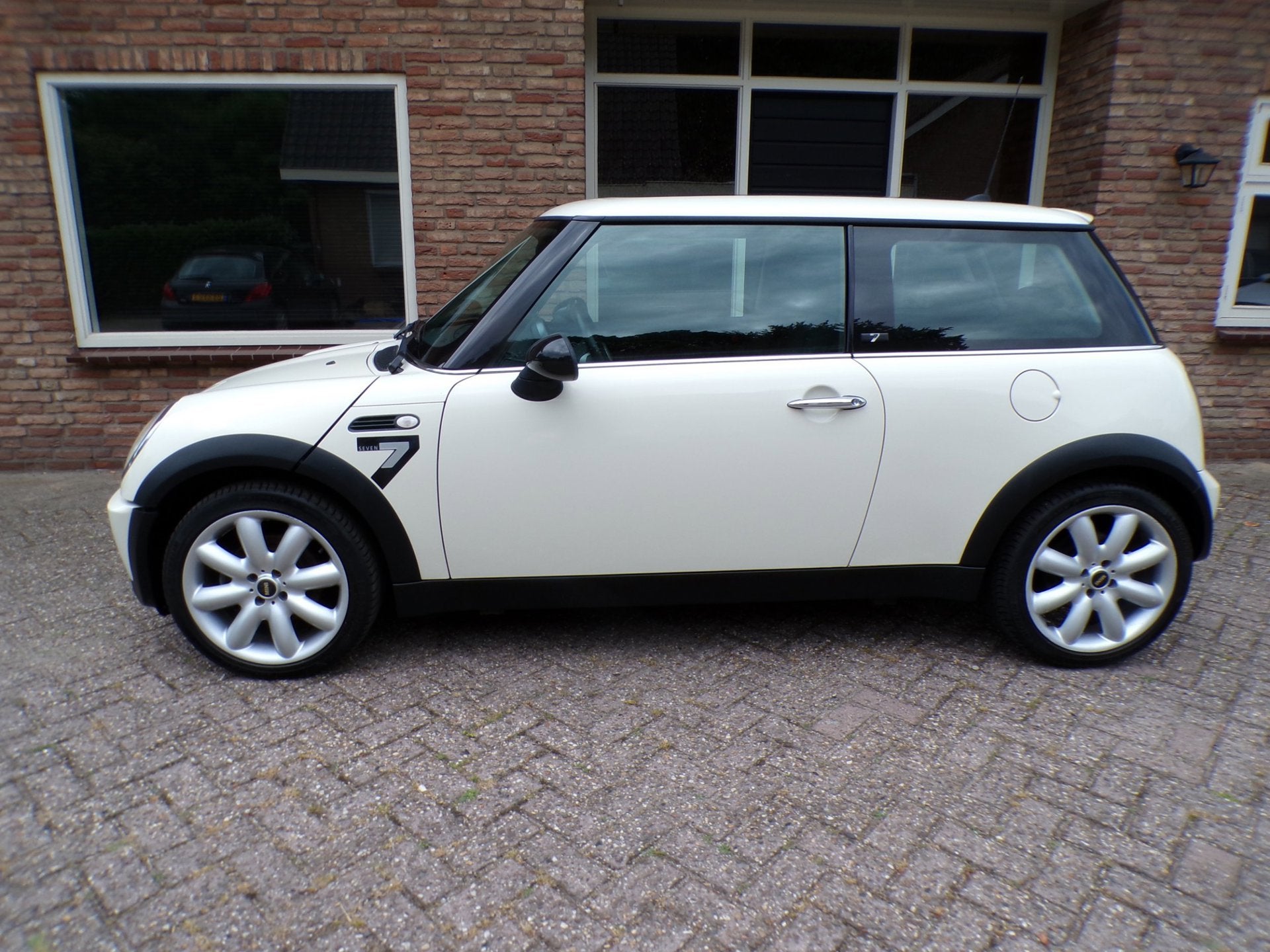 Mini 3-Deurs 1.6 One Seven Panodak, Auto's, Voorwielaandrijving, Dealer onderhouden, Gebruikt, Zwart