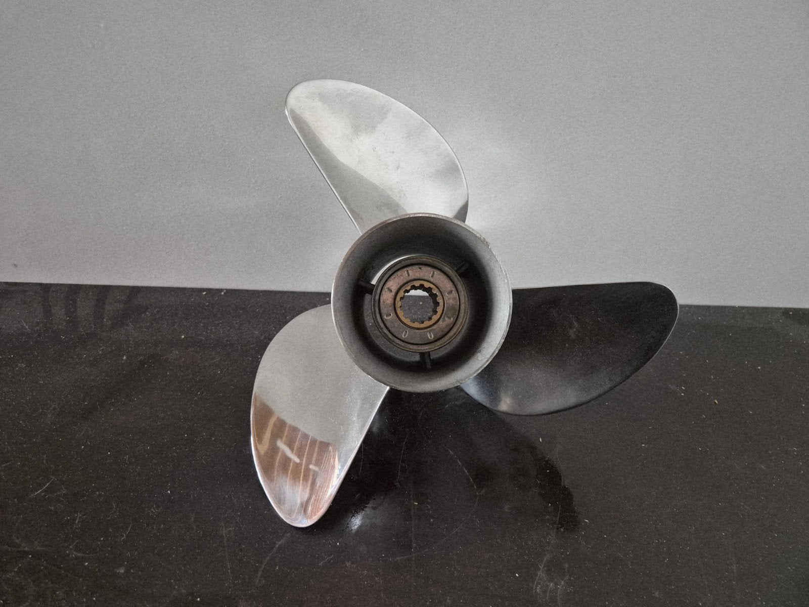 Yamaha 16G Propeller 10.25 x 16 pitch 40-60pk 13 spline, Ophalen of Verzenden