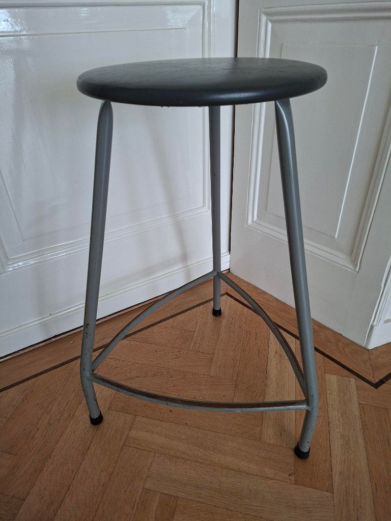 vintage industriële kruk atelierkruk Ahrend de Cirkel design, Huis en Inrichting, Ophalen of Verzenden, Gebruikt, Staal