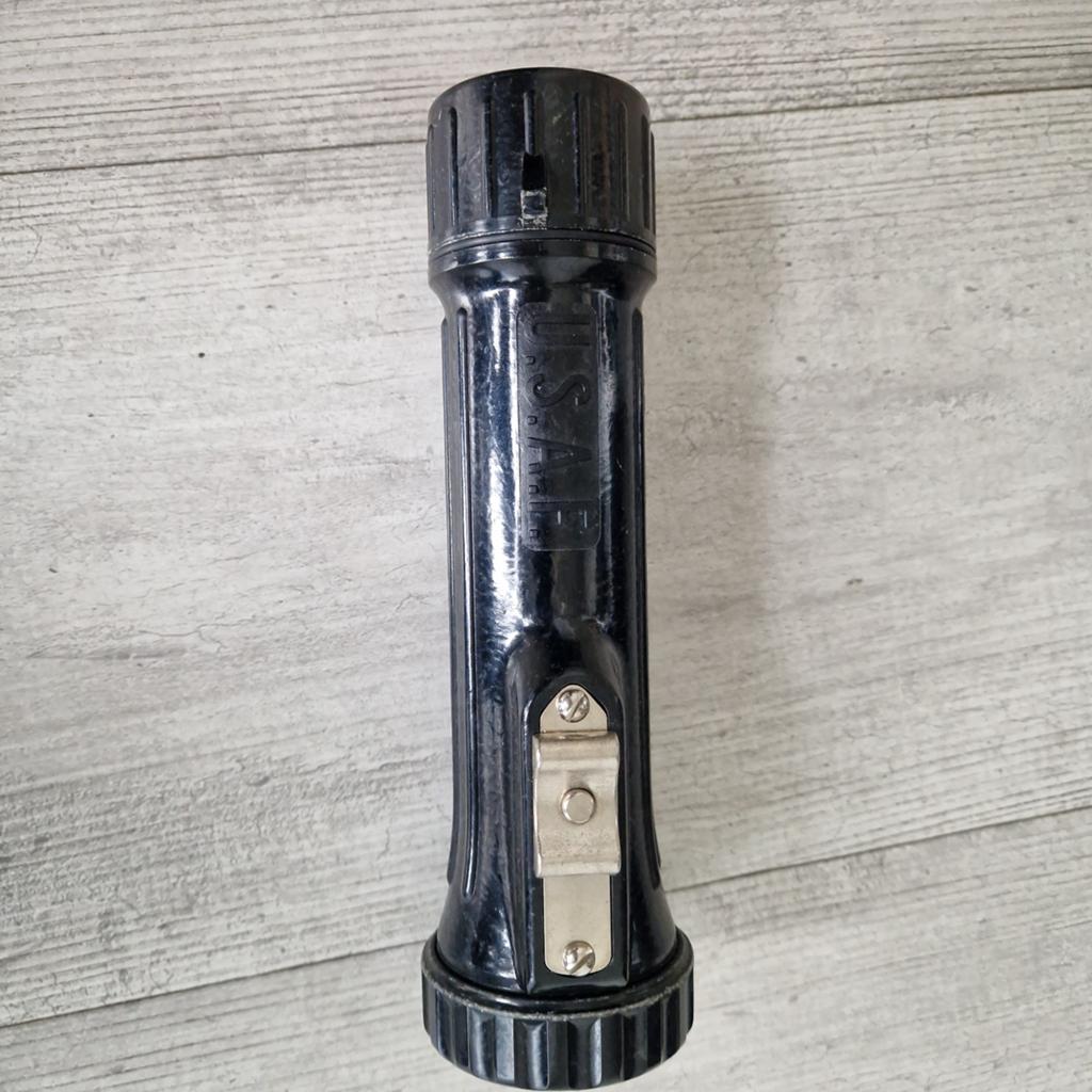 USAF USA zaklamp / flashlight, Caravans en Kamperen, Zaklampen, Ophalen of Verzenden, Zo goed als nieuw, Batterij