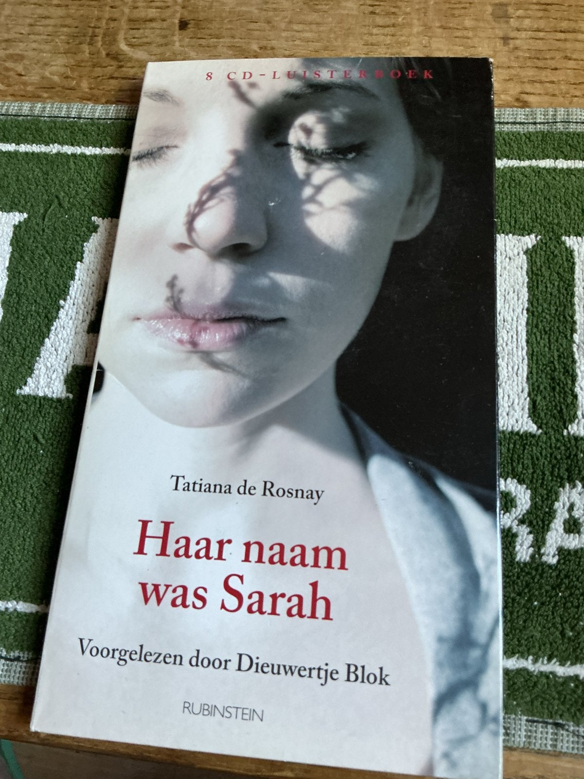 Haar naam was Sarah - Tatiana de Rosnay (Luisterboek CD), Boeken, Luisterboeken, Ophalen of Verzenden, Cd, Volwassene