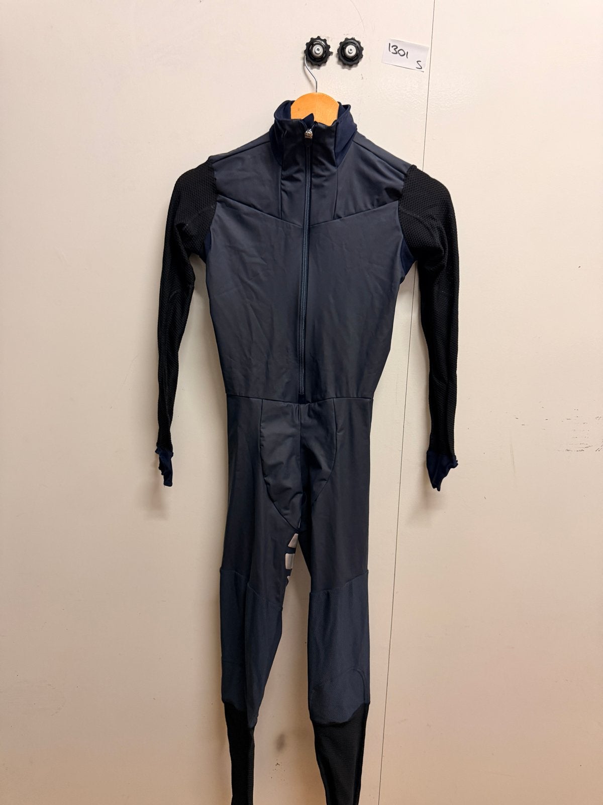 Nieuw Snijvast Schaatspak Marathon Rubber Maat S, Sport en Fitness, Schaatsen, Ophalen of Verzenden, Nieuw, Overige typen
