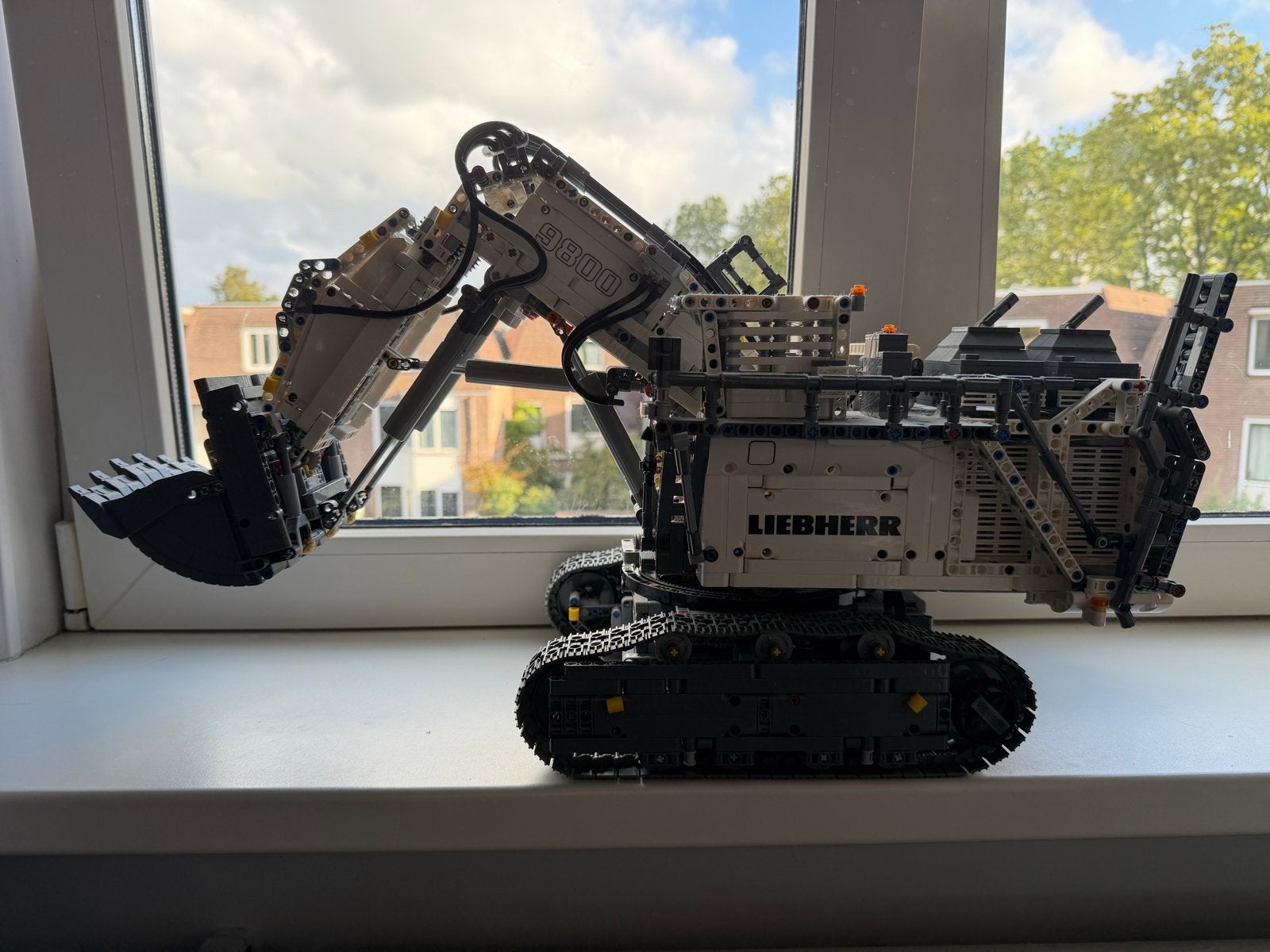Lego Technic 42100 Liebherr R 9800 Graafmachine + Lichtset, Ophalen, Zo goed als nieuw