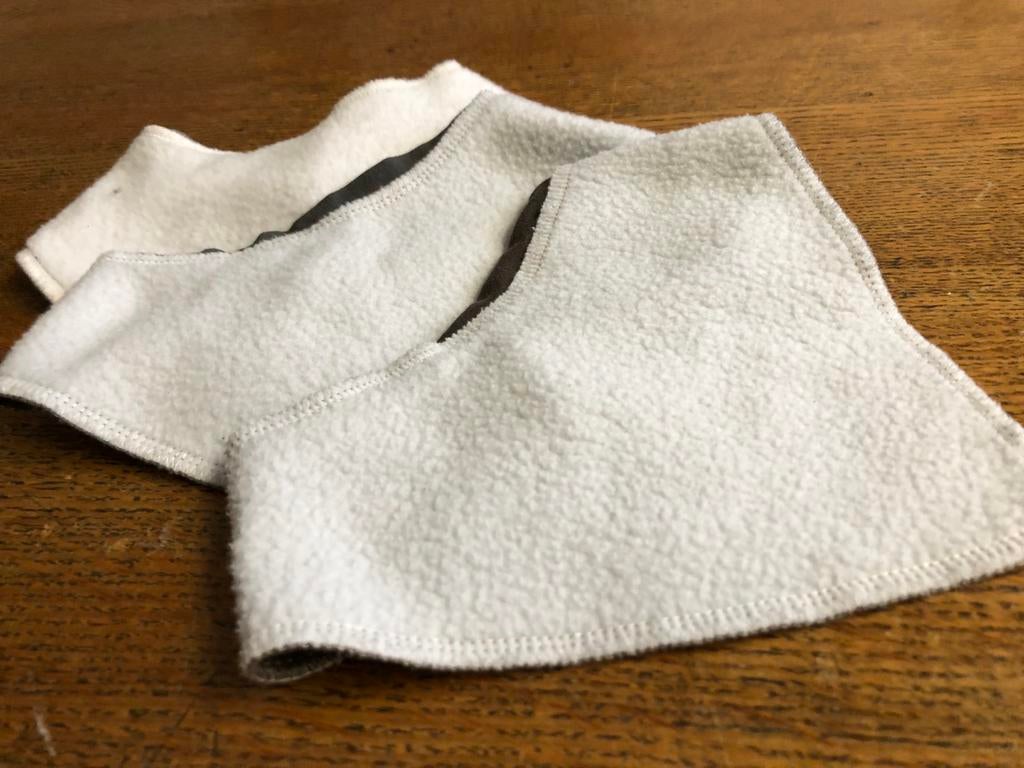 3 Zachte Baby Slabbetjes voor de baby, Ophalen of Verzenden, Zo goed als nieuw