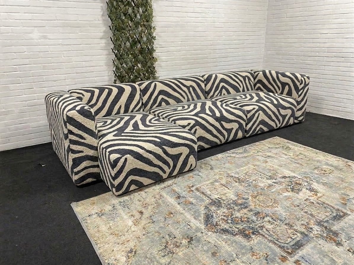 Hay mags sofa Zebra - Refurbished - Gratis Levering, Ophalen of Verzenden, Zo goed als nieuw, 150 cm of meer, Vierpersoons of meer