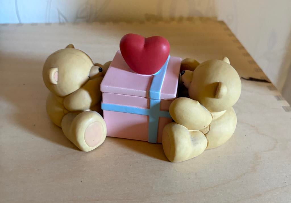 Forever friends Beertjes met geschenkdoosje en hartje, Ophalen of Verzenden, Zo goed als nieuw, Dier