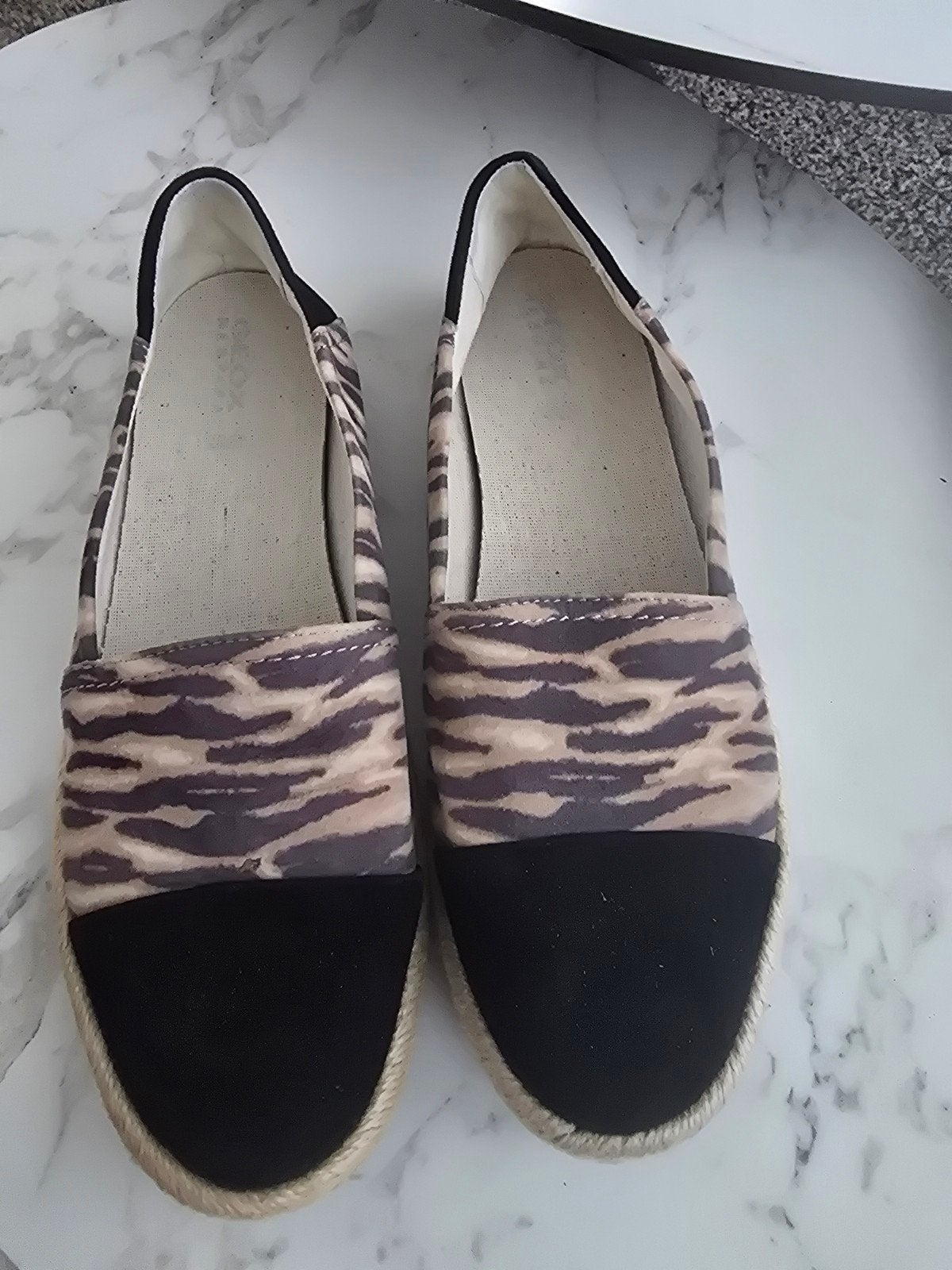 nieuwe Geox respira espadrilles suede valt als 36- 1/2, Geox, Nieuw, Ophalen of Verzenden, Espadrilles of Moccasins