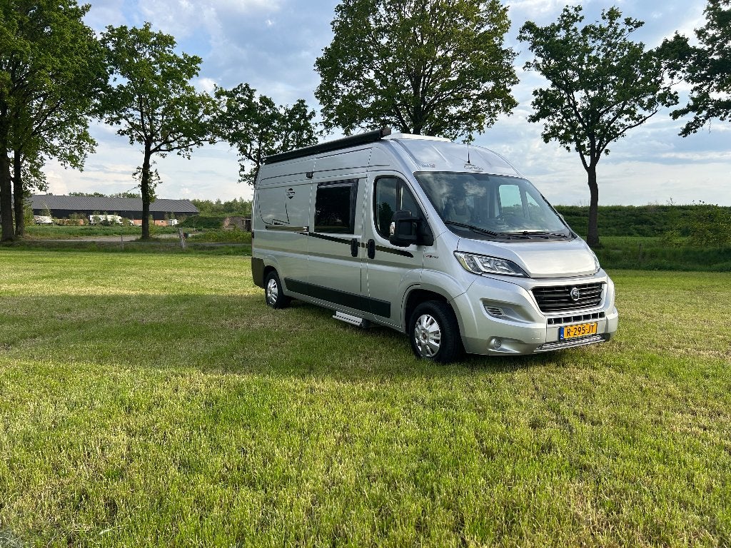 Carado Capron CVE600 - 6m - 2020 - 44.600 km - euro 6, Caravans en Kamperen, Luifel, Ringverwarming, Fiat, Tot en met 2