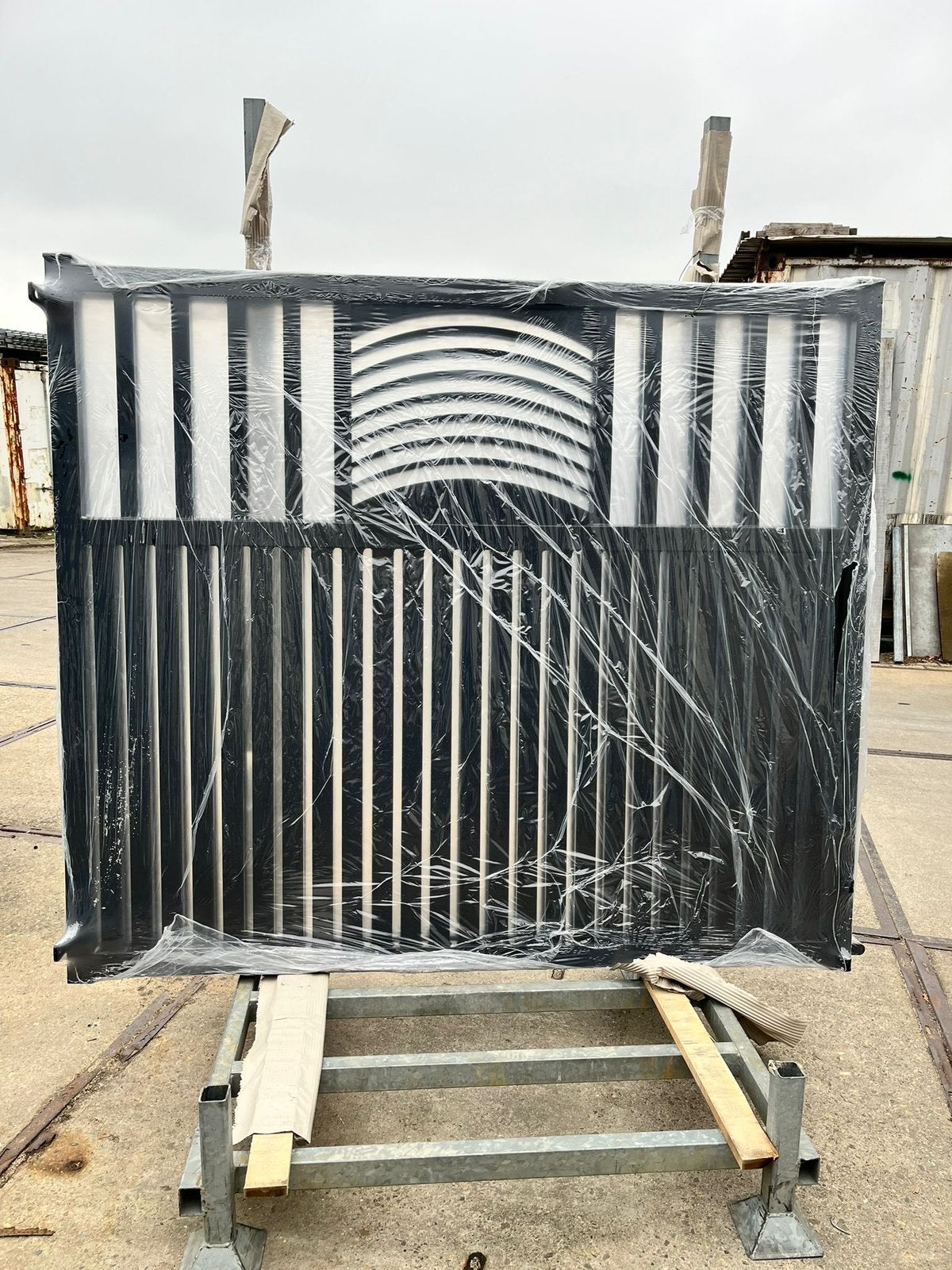 OPRUIMING SHOWMODEL TUINPOORT SIERPOORT INRIJPOORT, Ophalen, Nieuw, 150 tot 200 cm, IJzer