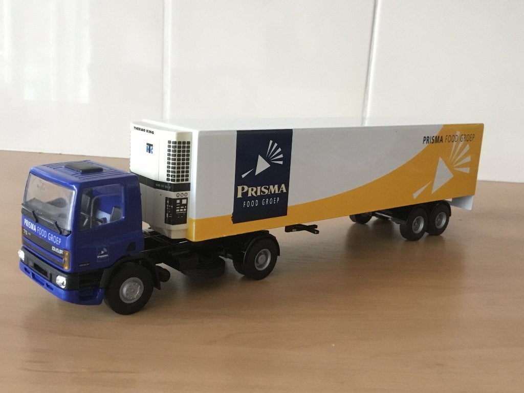 DAF75 vrachtwagen met koeltrailer van Prisma Food Groep, Ophalen of Verzenden, Zo goed als nieuw, Bus of Vrachtwagen, Lion Toys