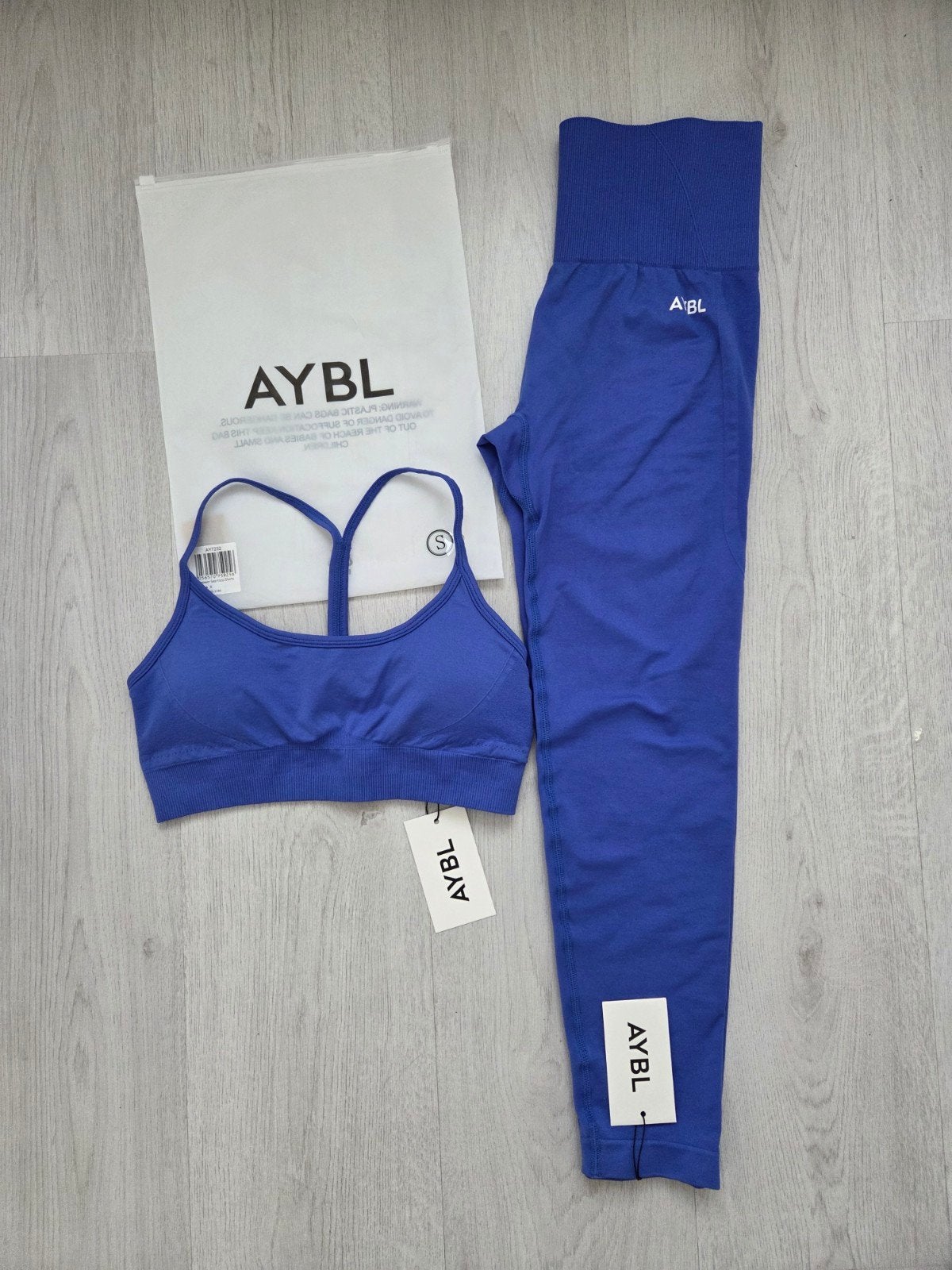 Aybl Empower Seamless Legging en top maat S, Blauw, Nieuw, Ophalen of Verzenden, Fitness of Aerobics