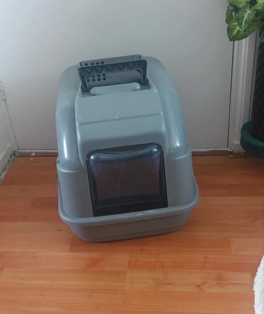 nieuw kattenbak grijs een mand oud, Dieren en Toebehoren, Kattenbakken, Ophalen, Zelfreinigend, Nieuw, Gesloten