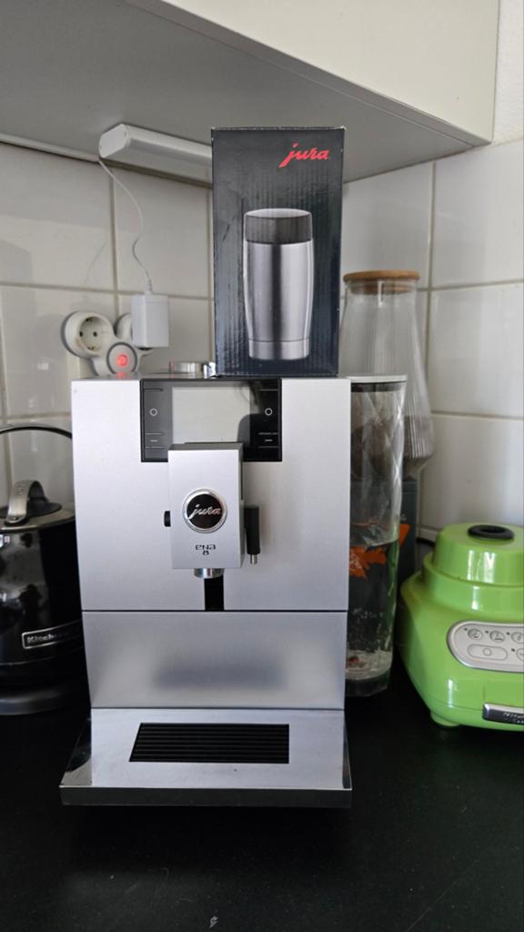 Jura ena 8 (als nieuw) volautomatisch, Ophalen, Zo goed als nieuw, Koffiemachine