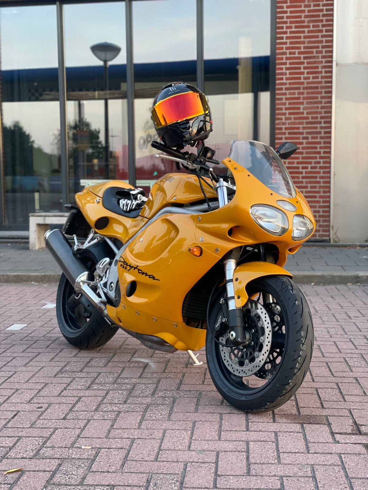 Triumph Daytona 955i -28.000 km Topstat !!!, Motoren, Motoren | Triumph, Sportuitlaat, Nieuw, Motorrijbewijs A, 3 cilinders