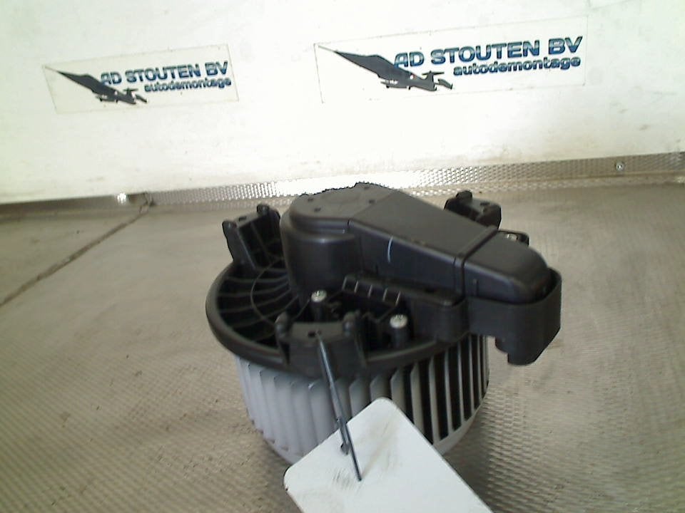 Kachel Ventilatormotor Toyota RAV4 (A3) 2008 2727008044, Gebruikt, Kundenbetreuung@toyota.de, Toyota-Allee 2, Köln 50858, , Duitsland