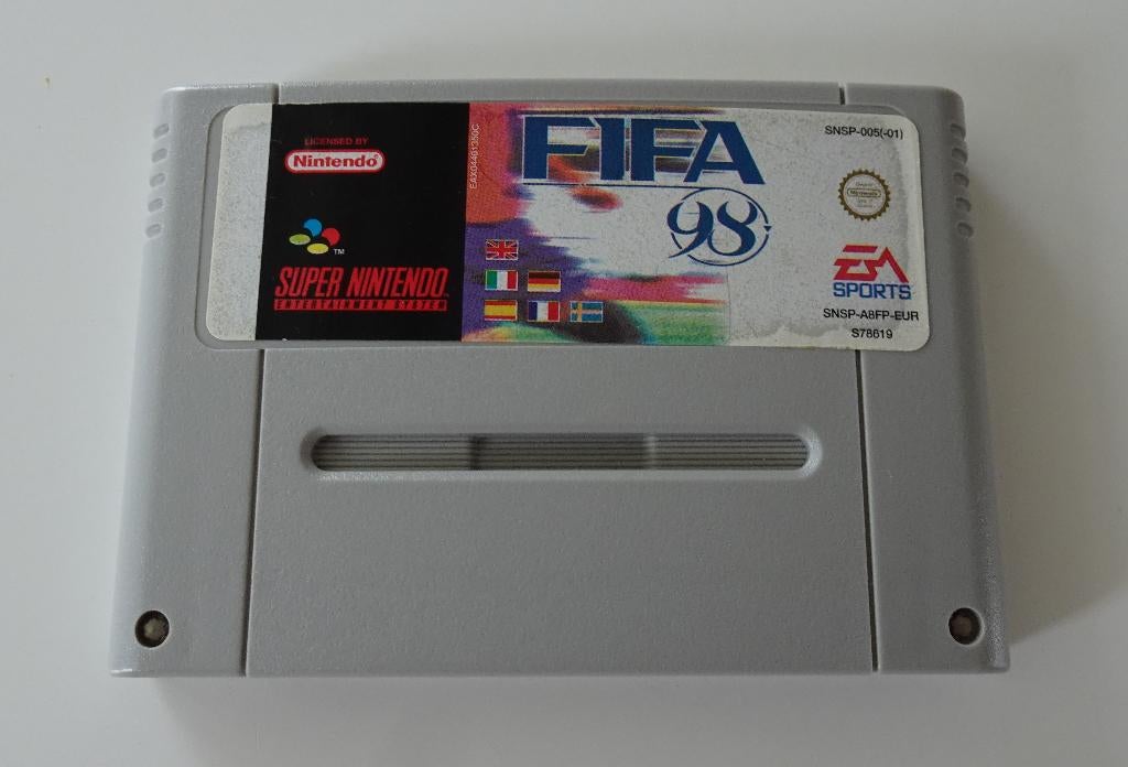 FIFA 98 voor Super Nintendo, Spelcomputers en Games, Ophalen, Zo goed als nieuw, Sport, 3 spelers of meer