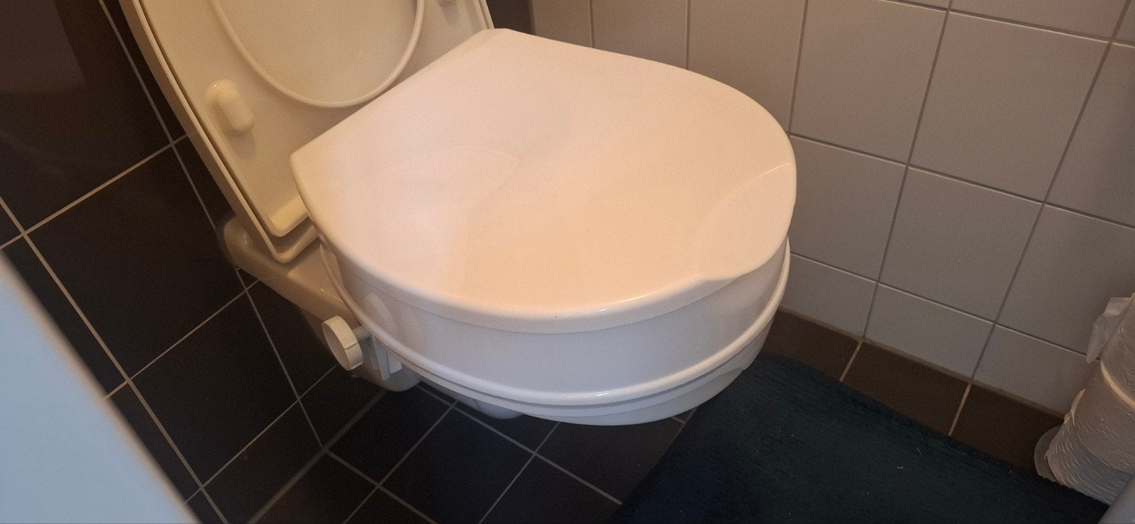 WC bril verhoger met klep, Diversen, Ophalen
