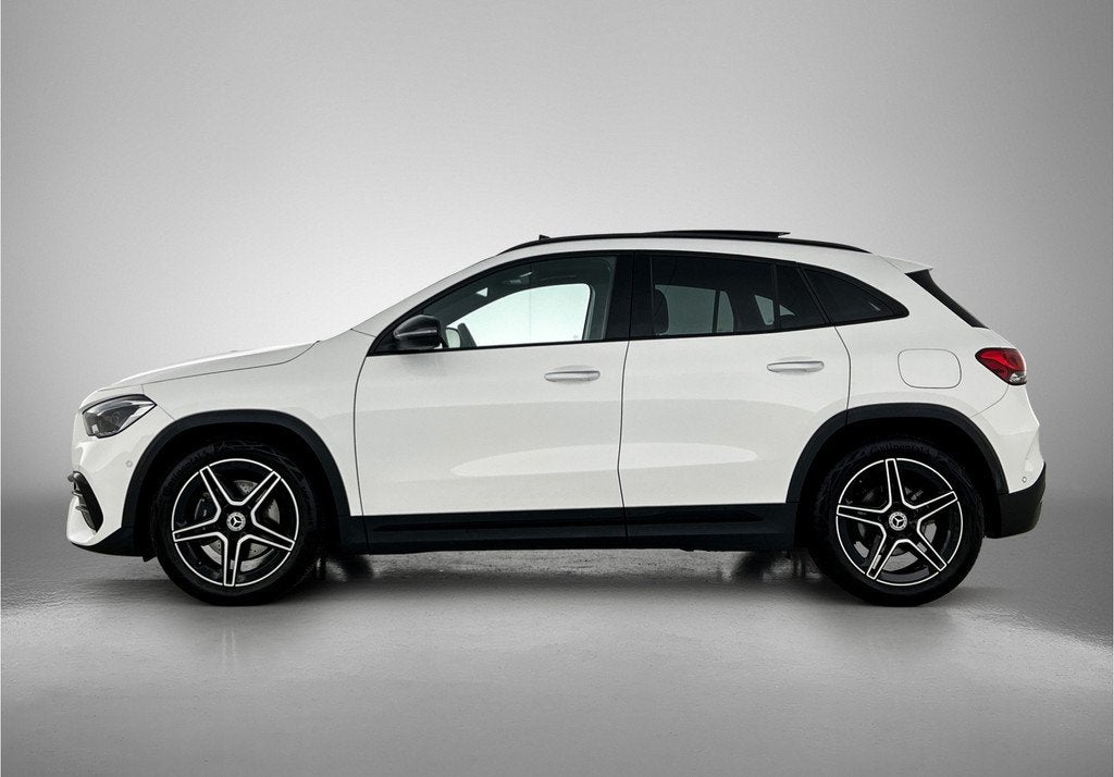 Mercedes-Benz GLA 180 AMG Nightpakket | Panoramadak | Trekha, 12 maanden, 4 cilinders, Wit, Origineel Nederlands
