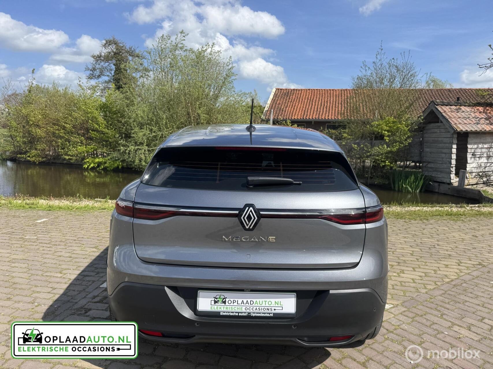 Renault Mégane E-Tech EV60 Optimum Charge Evolution Soh 92%, Auto's, Met garantie (alle), Parkeersensor, 33 min, 195 min