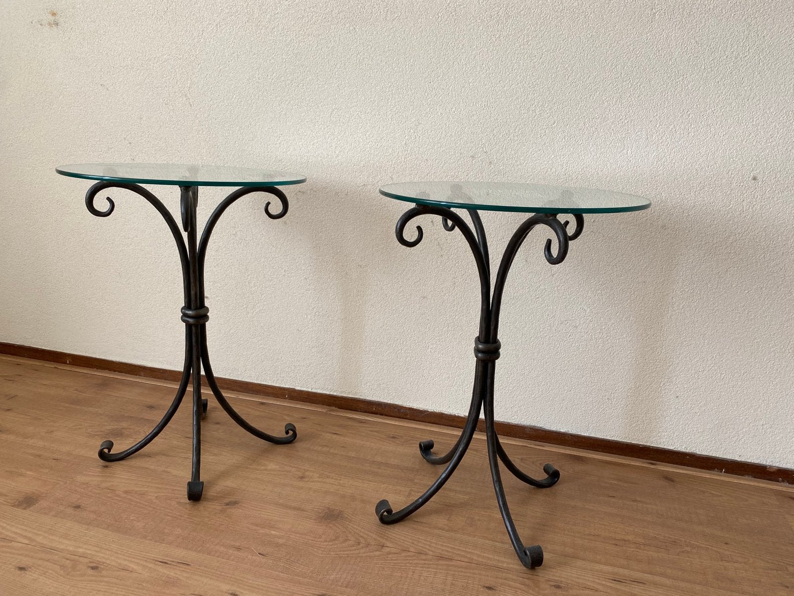 Gietijzeren tafeltjes met glasplaat, Minder dan 55 cm, Zo goed als nieuw, Rechthoekig, Ophalen