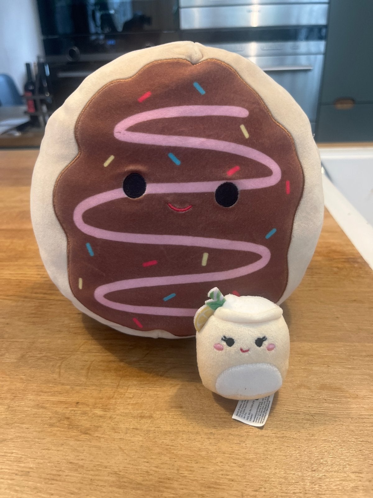 Squishmallow koekje en mini beker knuffels, Ophalen of Verzenden, Middelgroot (20 tot 80 cm), Met label, Zo goed als nieuw
