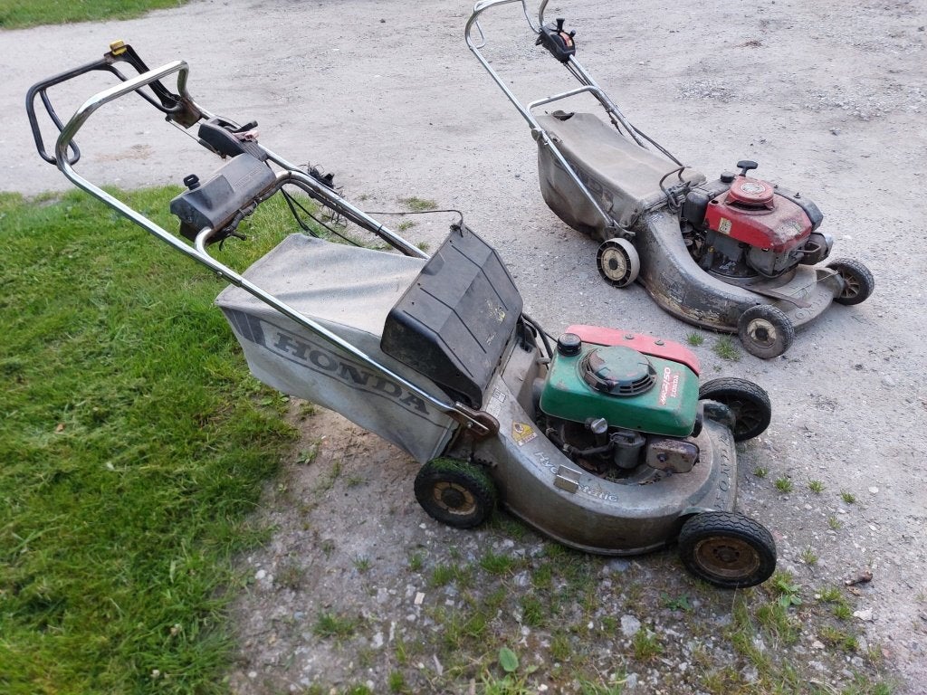 2x Honda grasmaaier voor onderdelen, Ophalen, Honda, Gebruikt, 50 cm of meer