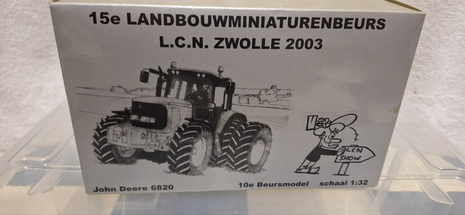 John Deere 6820 lcn Britains UH, Ophalen of Verzenden, Tractor of Landbouw, Britains