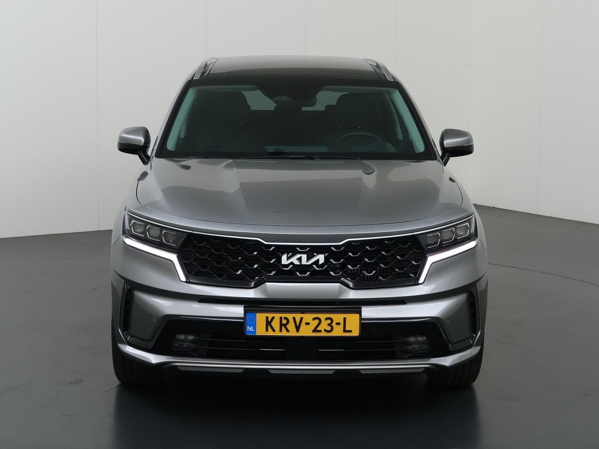 Kia Sorento 1.6 T-GDI Plug-in Hybrid 4WD ExecutiveLine 7p. |, Auto's, Automaat, Dealer onderhouden, 14 kWh, Gebruikt