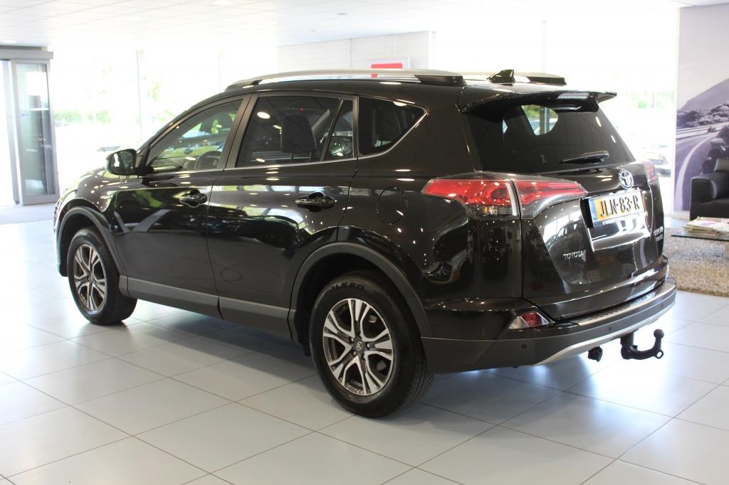 Toyota RAV4 2.5 Hybrid AWD Exec. Trekhaak (bj 2017), Automaat, Gebruikt, Euro 6, Bruin